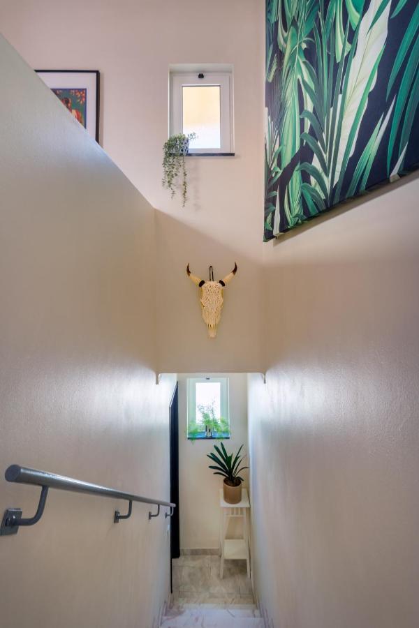 Arty Vintage Townhouse With Rooftop Shower & Sun Loungers Olhão Exteriér fotografie