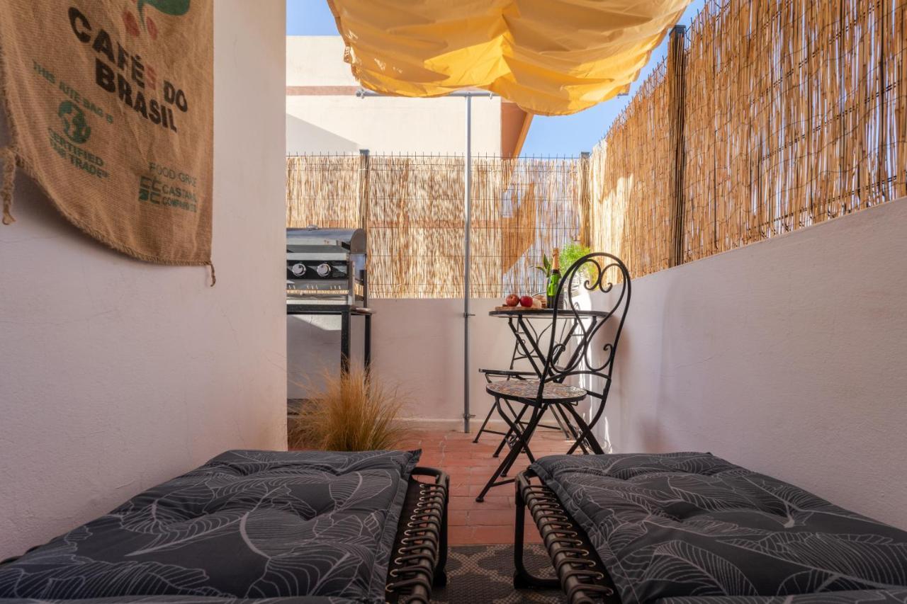 Arty Vintage Townhouse With Rooftop Shower & Sun Loungers Olhão Exteriér fotografie