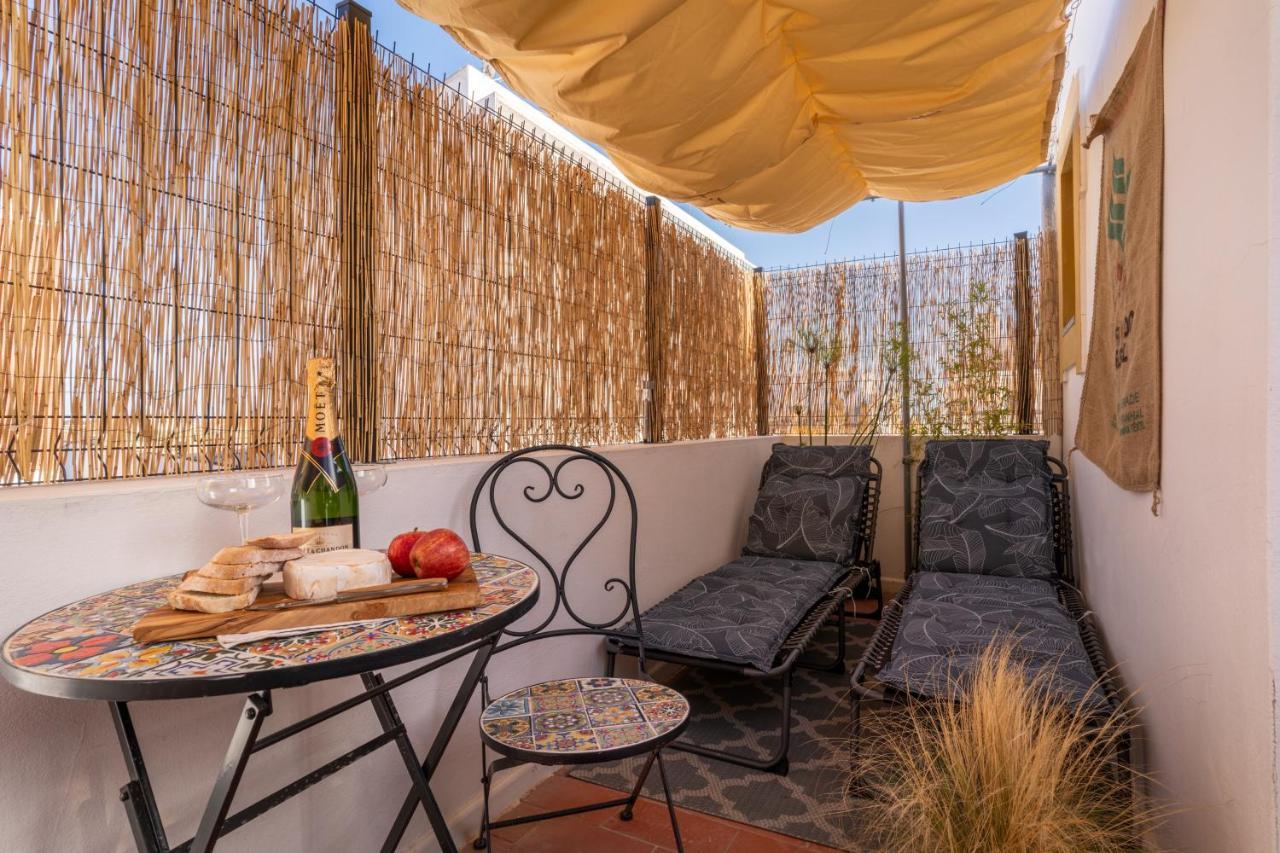 Arty Vintage Townhouse With Rooftop Shower & Sun Loungers Olhão Exteriér fotografie
